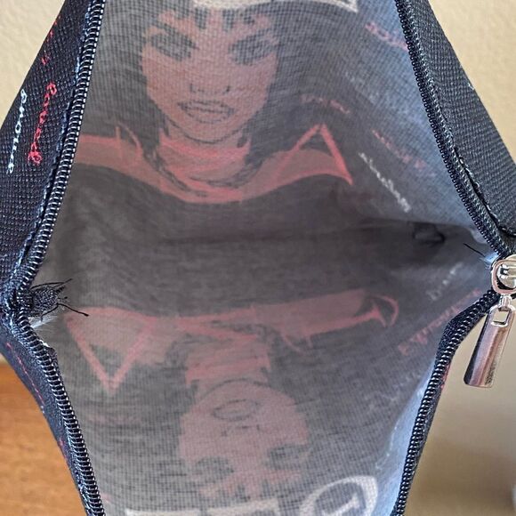 NWT New Delta Sigma Theta Sorority Black & Red Cosmetic/Make-Up Bag/Pouch. - Picture 3 of 5